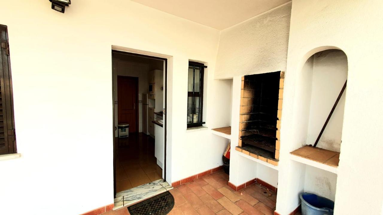Lovelystay - Alto Dos Calicos 2Br House With Garden Albufeira Exterior photo